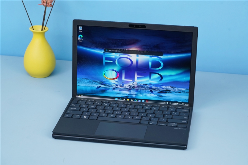 17.3-inch luxury folding screen! ASUS Lingyao X Fold Evaluation: One can be used as six.